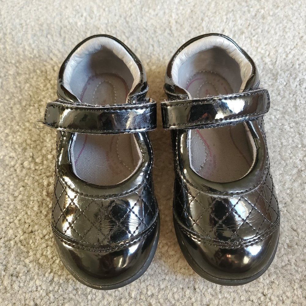 Stride Rite Mary Janes - 7.5M - Like New